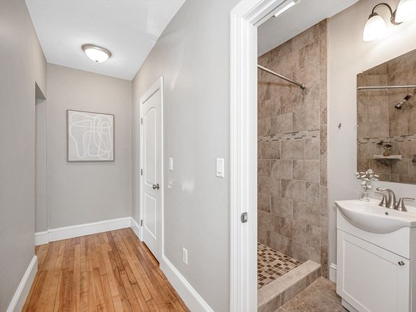 26 Minnesota Ave 1, Somerville MA 02145