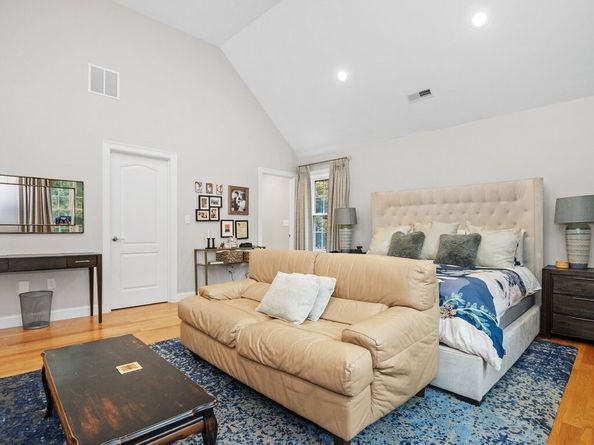 5 Rock Lane, Waltham MA 02451