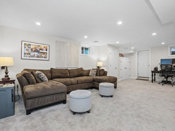 5 Rock Lane, Waltham MA 02451