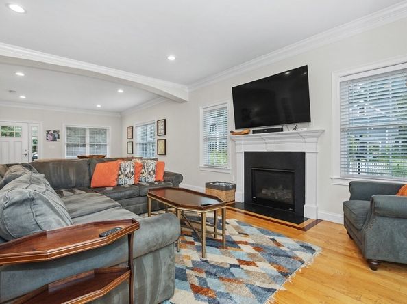 5 Rock Lane, Waltham MA 02451