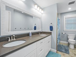 5 Rock Lane, Waltham MA 02451