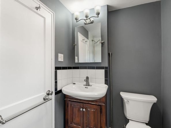 57 Pierce Rd 57, Watertown MA 02472