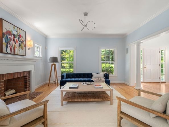 11 Red Horse Path, Sudbury MA 01776