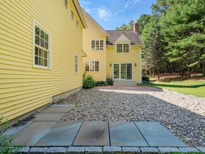 11 Red Horse Path, Sudbury MA 01776