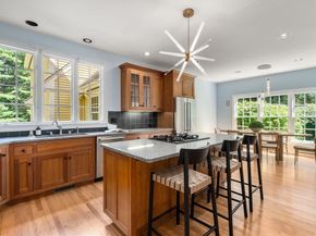 11 Red Horse Path, Sudbury MA 01776