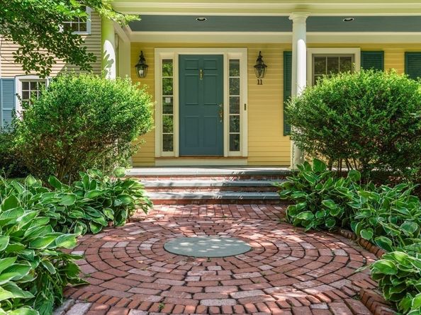 11 Red Horse Path, Sudbury MA 01776