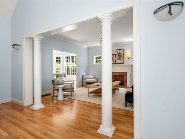 11 Red Horse Path, Sudbury MA 01776