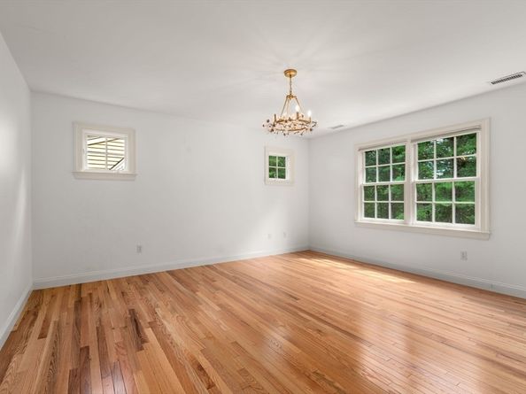 11 Red Horse Path, Sudbury MA 01776