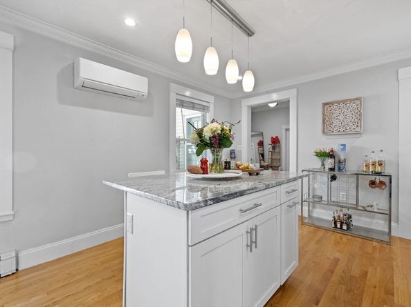 73 G St 2, Boston MA 02127