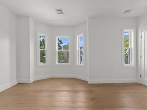 222 Columbia 2, Cambridge MA 02139