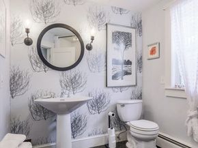 11 Ardlock Pl, Dudley MA 01571