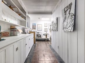 11 Ardlock Pl, Dudley MA 01571