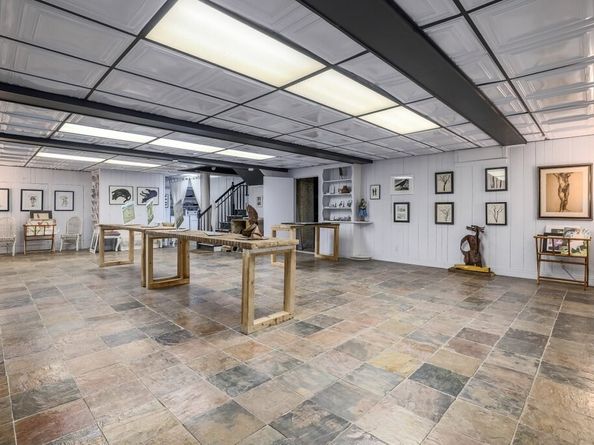 11 Ardlock Pl, Dudley MA 01571