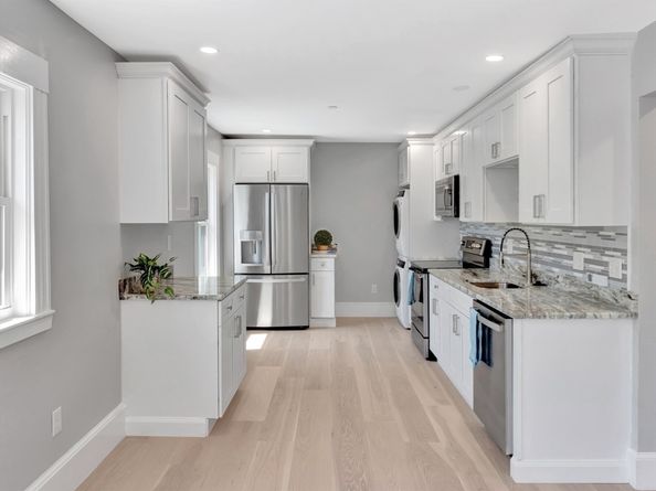 22 Berkley Road B, Hull MA 02045