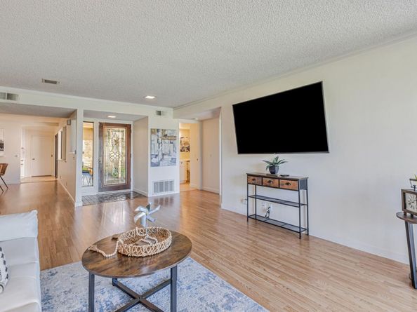 8513 Fume Blanc Court, San Jose CA 95135