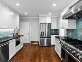 680 Fairway Circle, Hillsborough CA 94010
