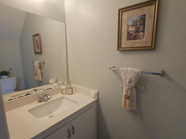 205 Del Valle Circle, El Sobrante CA 94803