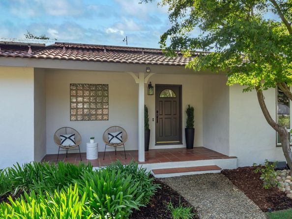 743 Santa Rita Avenue, Los Altos CA 94022