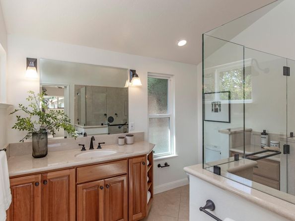 743 Santa Rita Avenue, Los Altos CA 94022