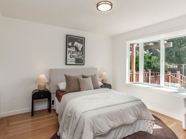 743 Santa Rita Avenue, Los Altos CA 94022