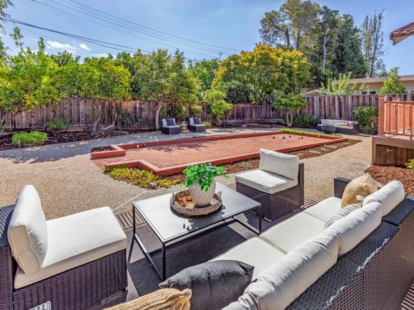 743 Santa Rita Avenue, Los Altos CA 94022