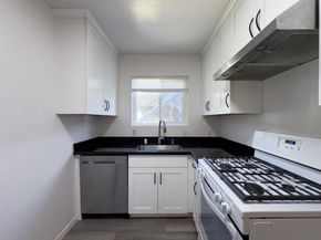 Undisclosed Address #ML82047897, Mountain View CA 94041