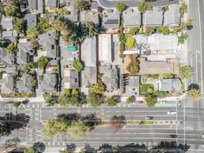 Undisclosed Address #ML82047897, Mountain View CA 94041