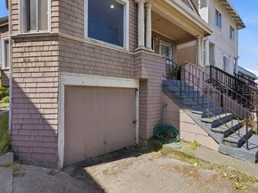 881 W Macarthur Boulevard, Emeryville CA 94608