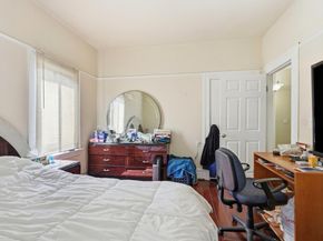881 W Macarthur Boulevard, Emeryville CA 94608