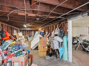 881 W Macarthur Boulevard, Emeryville CA 94608