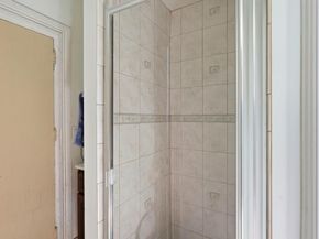 881 W Macarthur Boulevard, Emeryville CA 94608