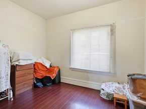 881 W Macarthur Boulevard, Emeryville CA 94608