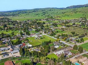 12575 Foothill Avenue, San Martin CA 95046