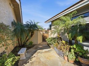 18874 Mount Cimarron Street, Fountain Valley CA 92708