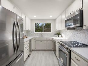 480 Lassen Street 6, Los Altos CA 94022