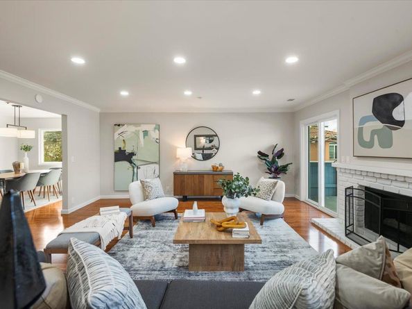 480 Lassen Street 6, Los Altos CA 94022