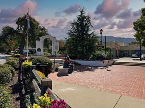 20808 Pamela Way, Saratoga CA 95070