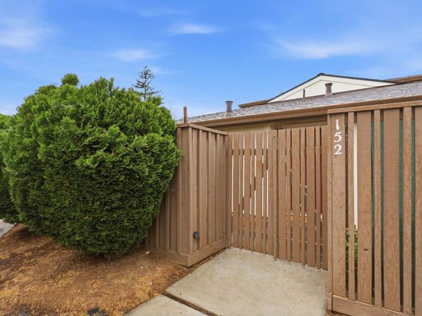 152 Castillion Terrace, Santa Cruz CA 95060