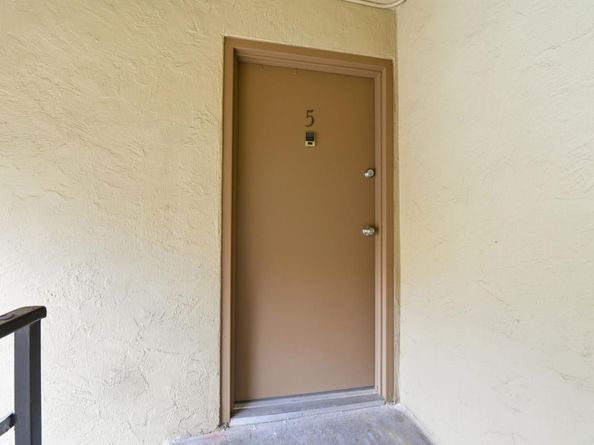 460 Auburn Way 5, San Jose CA 95129
