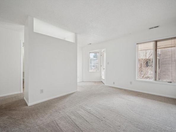 6700 W 11th Avenue 202, Lakewood CO 80214