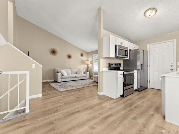 17411 E Layton Drive, Aurora CO 80015