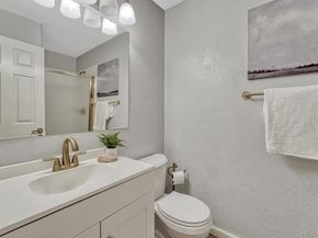 5187 S Fraser Way, Aurora CO 80015