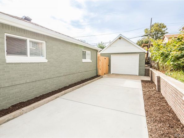 1490 Oak Place, Thornton CO 80229