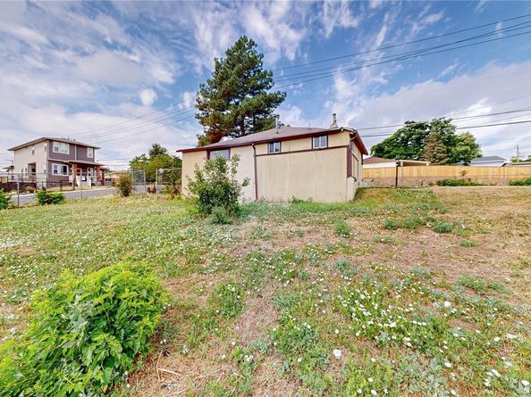 598 S Navajo Street, Denver CO 80223