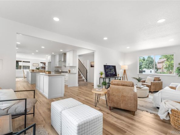 10050 W 77th Drive, Arvada CO 80005
