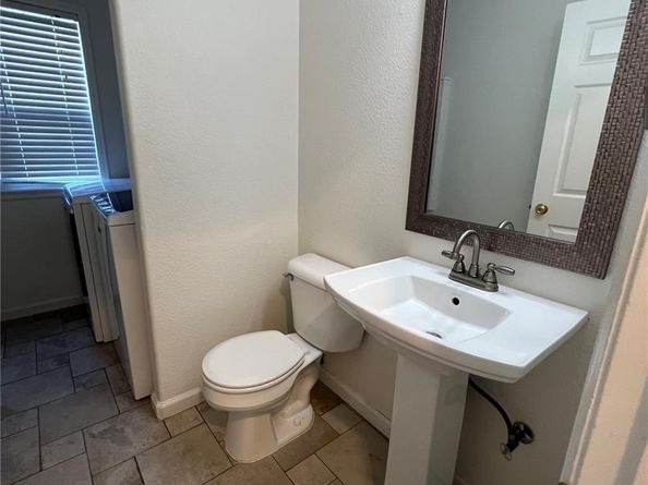 Undisclosed Address #9577156, Aurora CO 80016