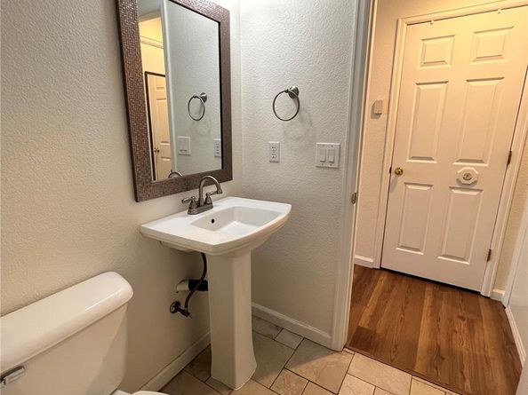 Undisclosed Address #9577156, Aurora CO 80016