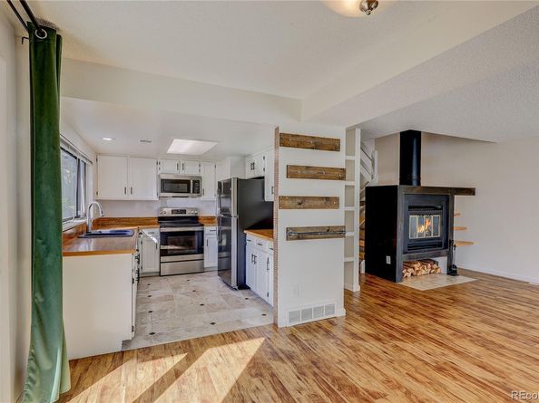 6890 E Mississippi Avenue B, Denver CO 80224
