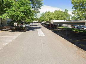 2225 S Jasmine Street 207, Denver CO 80222