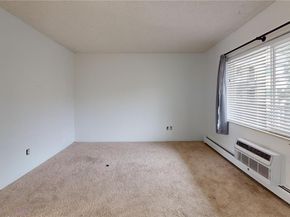 2225 S Jasmine Street 207, Denver CO 80222